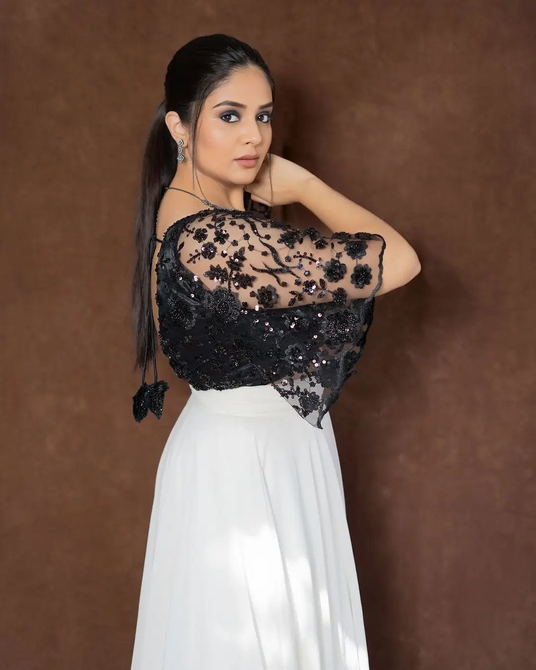 Maa TV Anchor Sreemukhi in White Lehenga Black Choli